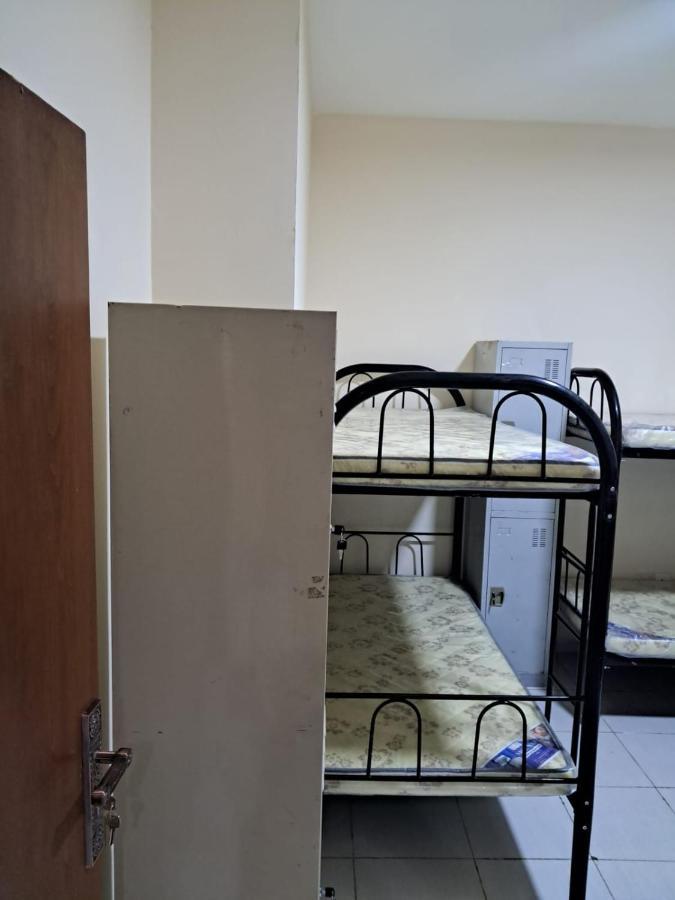 Expo Dxb Hostel Дубай Екстериор снимка